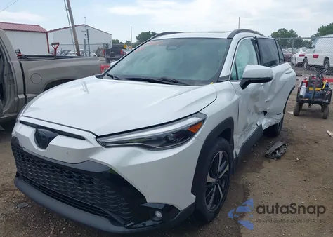 2024 Toyota Corolla Cross Hybrid Xse из США, поврежденный, VIN 7MUFBABG3RV022840